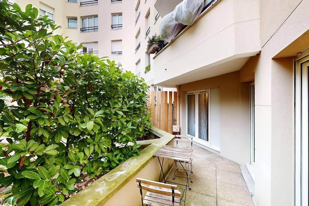 8 Personnes - 4 Rooms - 2 Salle De Bain - Metro 7 & 14 - Porte Italie - Private Car Park- Wifi Le Kremlin-Bicêtre Buitenkant foto