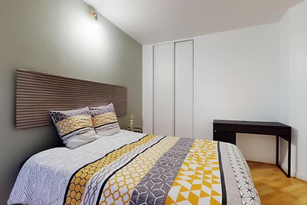8 Personnes - 4 Rooms - 2 Salle De Bain - Metro 7 & 14 - Porte Italie - Private Car Park- Wifi Le Kremlin-Bicêtre Buitenkant foto